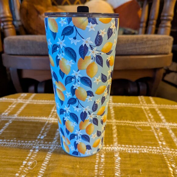HydraPeak Lemon and Floral Blue Tumbler - Picture 3 of 6